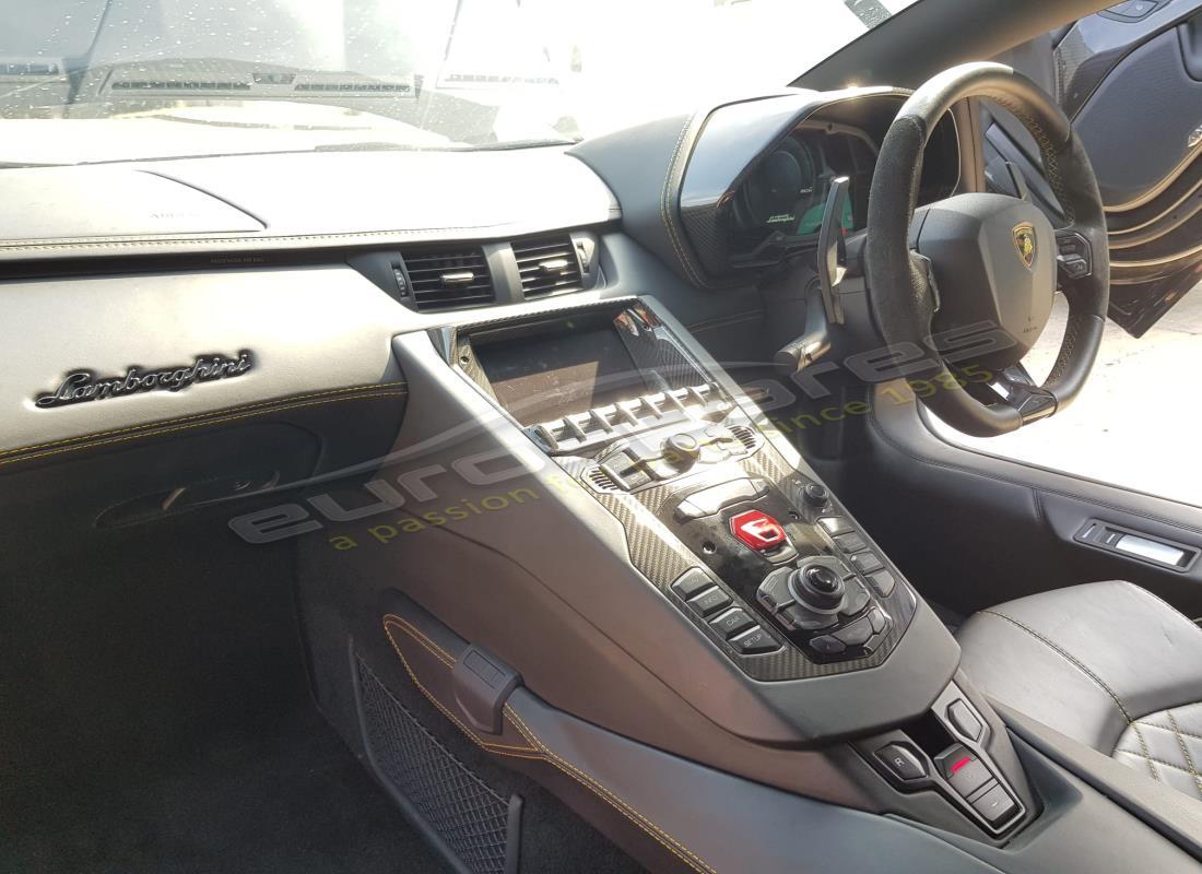 lamborghini 2018 (lp740-4 s coupe) with 6,254 miles, being prepared for dismantling #10