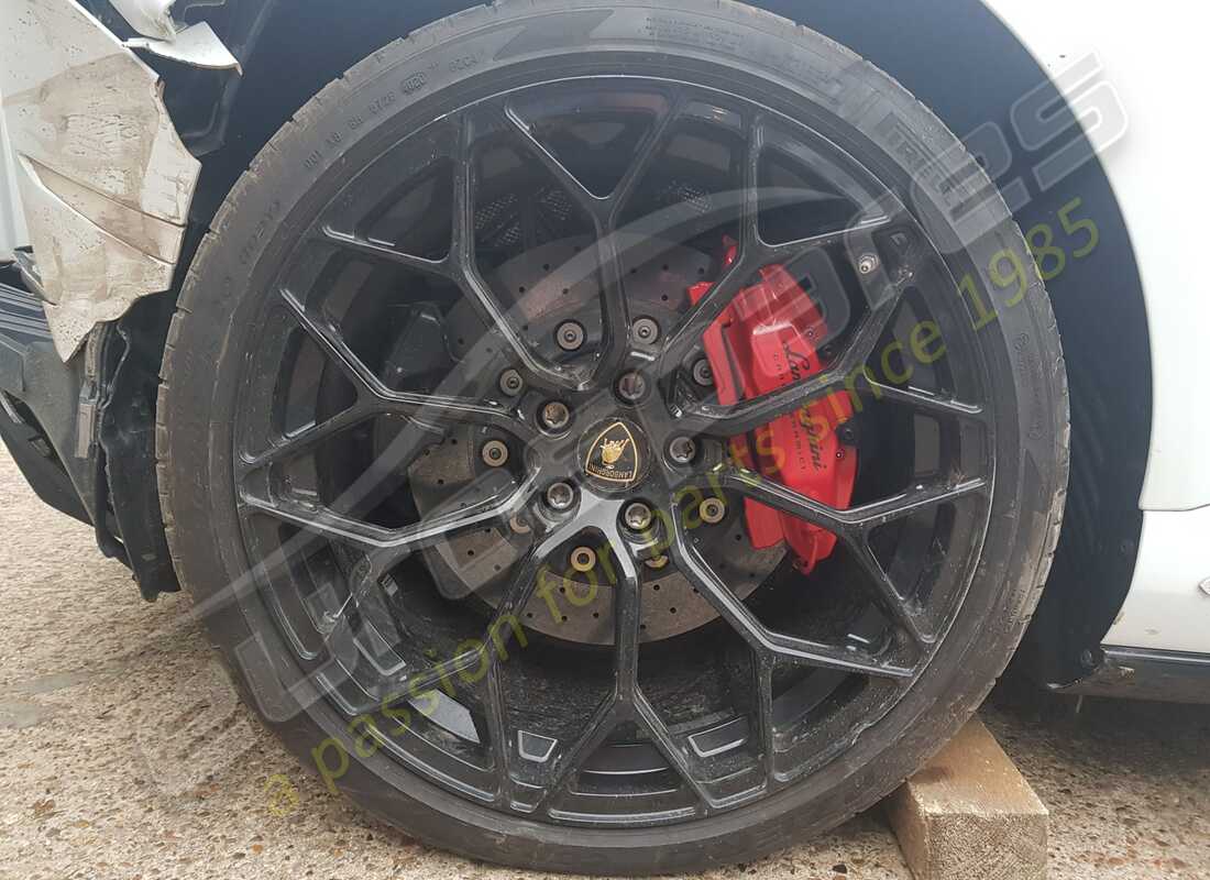 lamborghini 2020 (evo coupe) with 5,415 miles, being prepared for dismantling #19