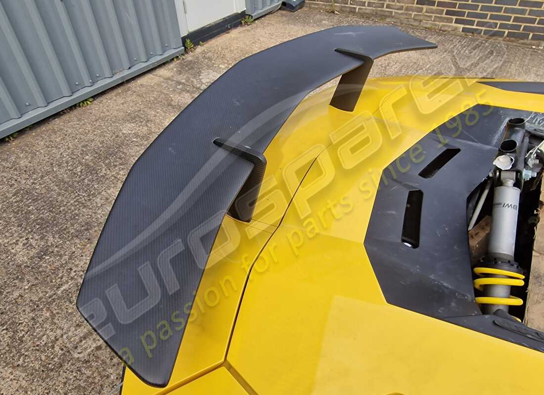 lamborghini 2016 (lp750-4 sv coupe) with 6,468 miles, being prepared for dismantling #23