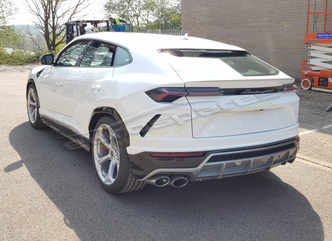 lamborghini urus (2019) with 200 miles, being prepared for dismantling #3