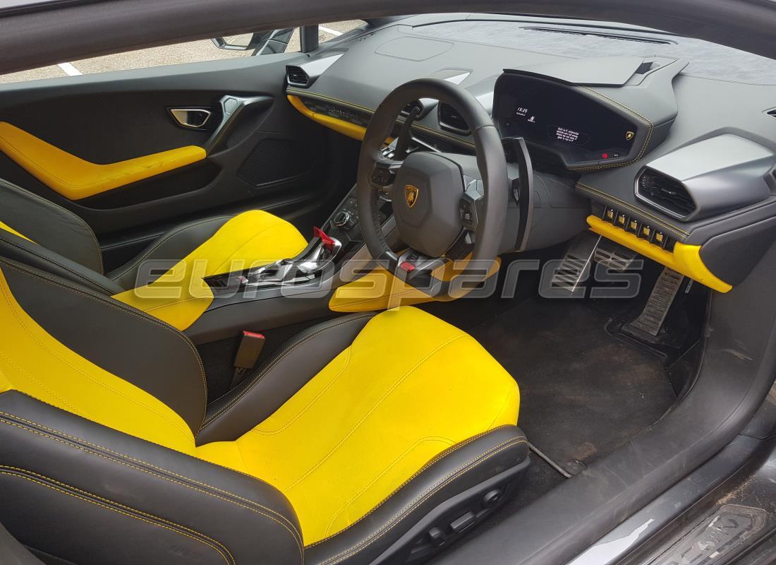 lamborghini lp610-4 coupe (2016) with 5,804 miles, being prepared for dismantling #9