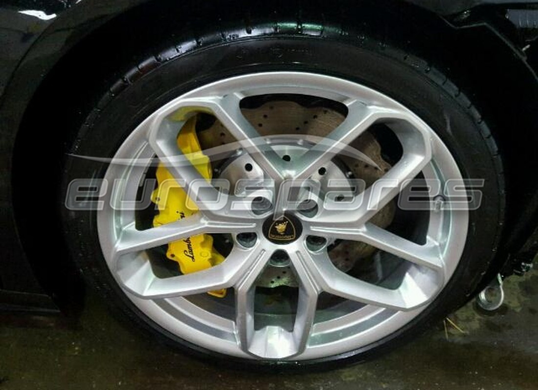 lamborghini 2016 (lp580-2 coupe) with 1,411 miles, being prepared for dismantling #7