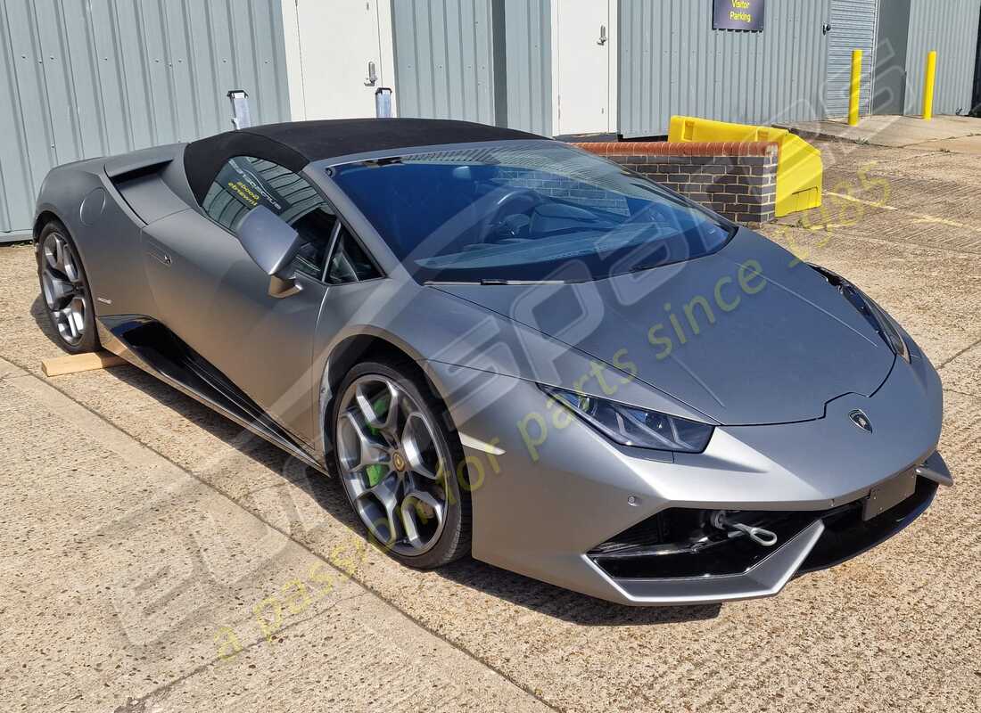 lamborghini 2017 (lp610-4 spyder) with 21,701 kilometers, being prepared for dismantling #7