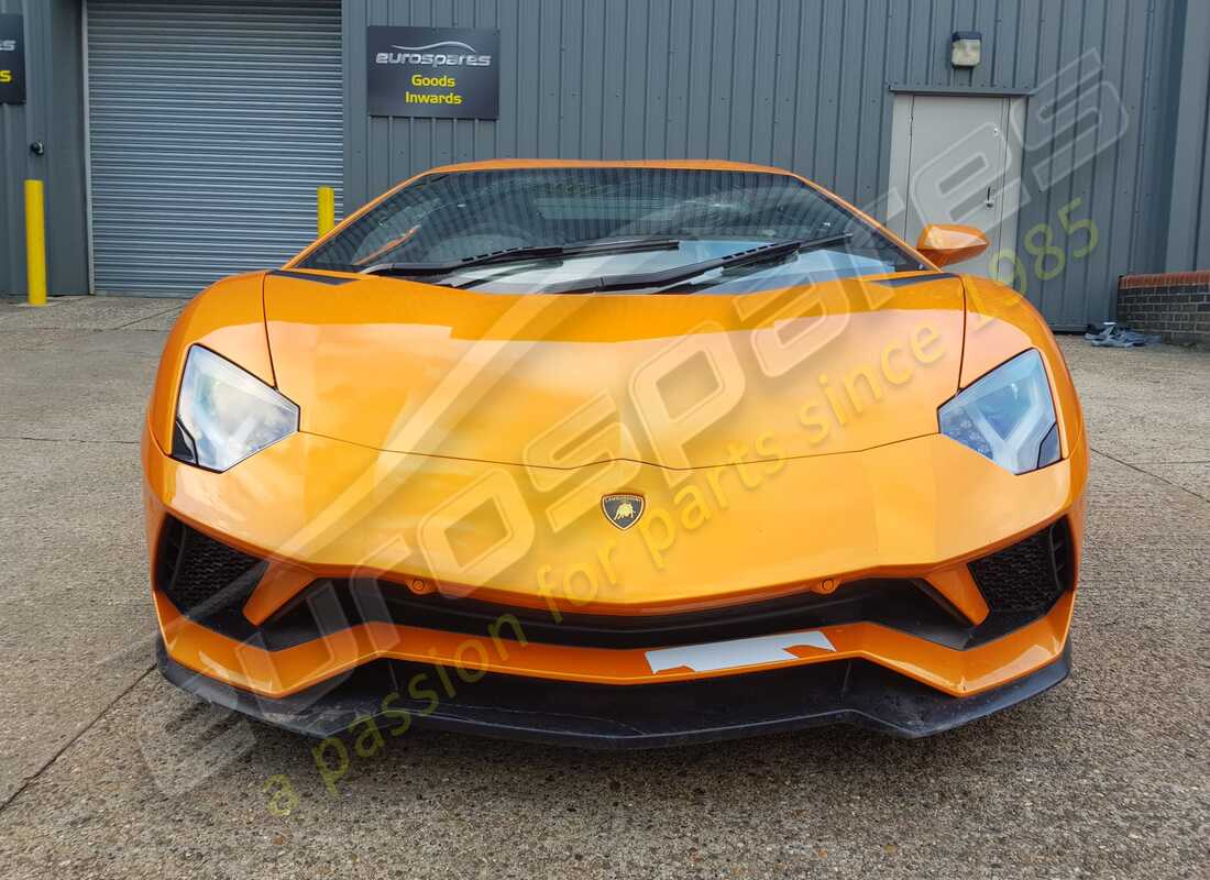 lamborghini lp740-4 s coupe (2018) with 11,442 miles, being prepared for dismantling #8