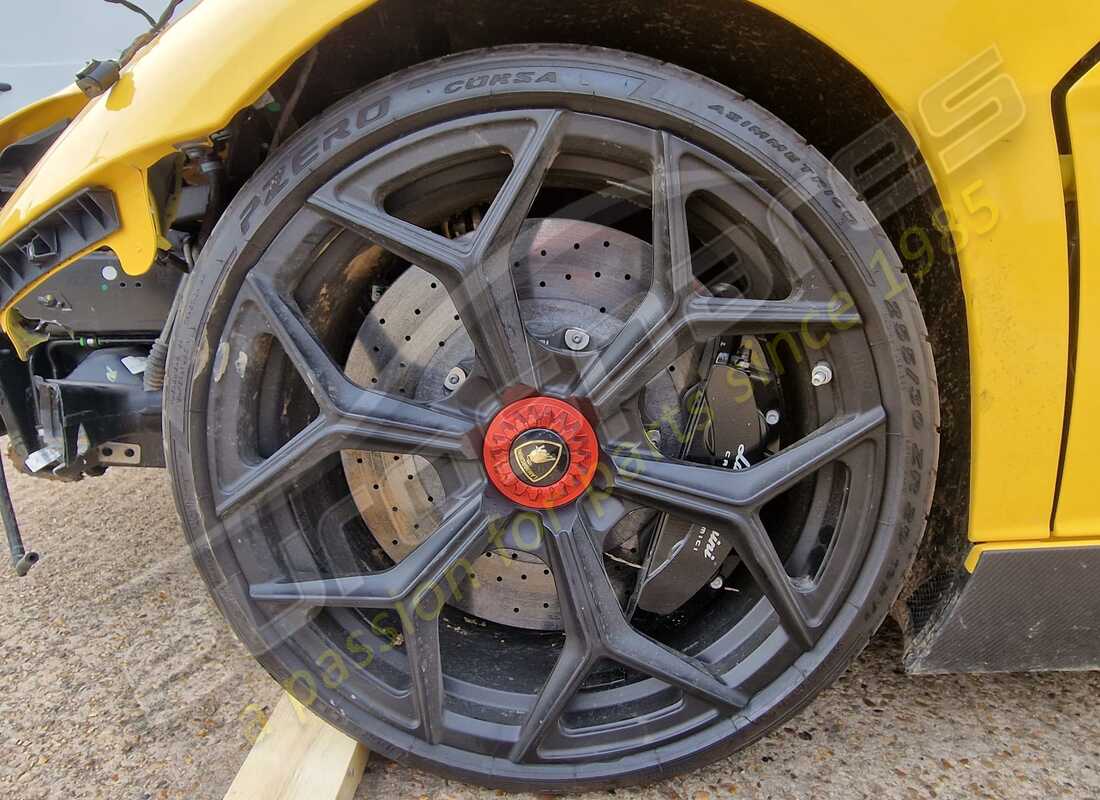 lamborghini 2016 (lp750-4 sv coupe) with 6,468 miles, being prepared for dismantling #25