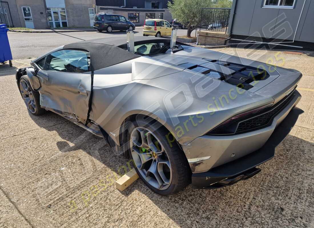 lamborghini 2017 (lp610-4 spyder) with 21,701 kilometers, being prepared for dismantling #3