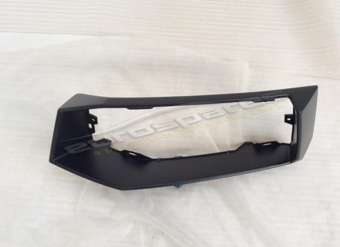 NEW LAMBORGHINI TRIM REAR RH, STD. PART NUMBER 470807834 (1) new lamborghini trim rear rh, std. part number 470807834 (1)