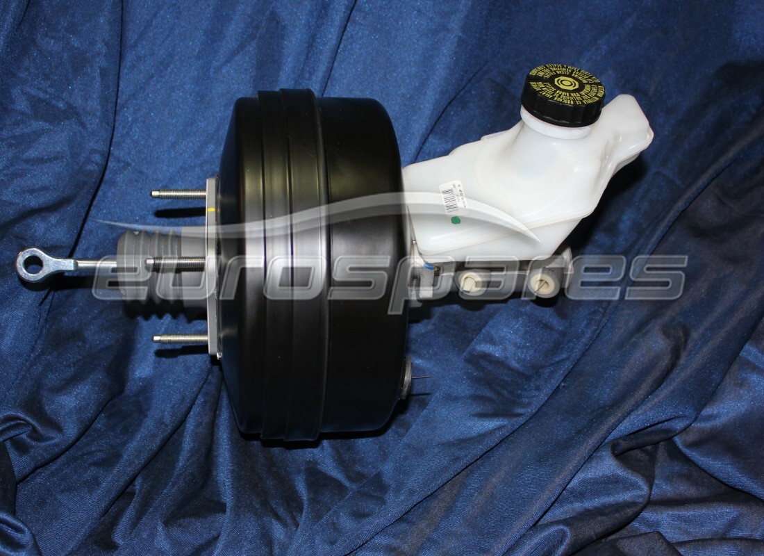 new maserati complete brake booster. part number 670006653 (1)
