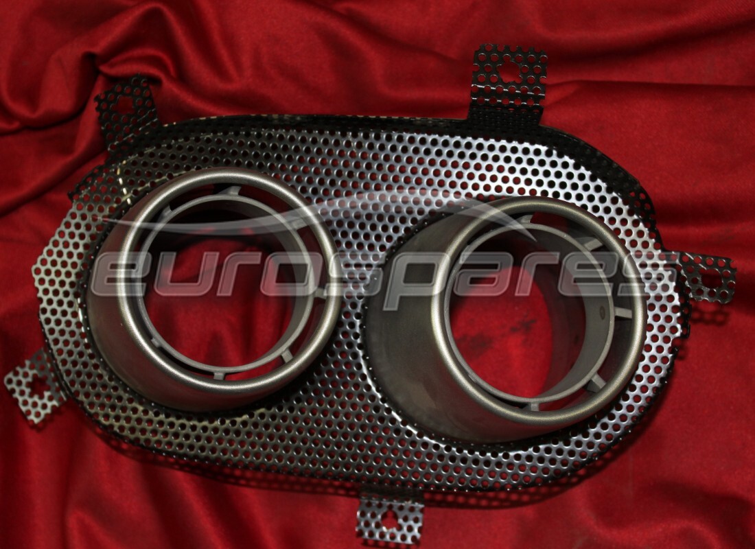 new ferrari lh tailpipe grille. part number 86090300 (1)