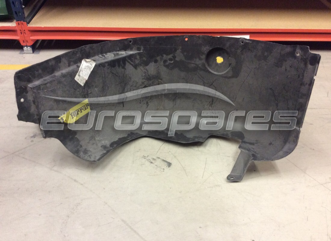 new (other) ferrari rh rear wheelhouse assembly. part number 65988900 (1)