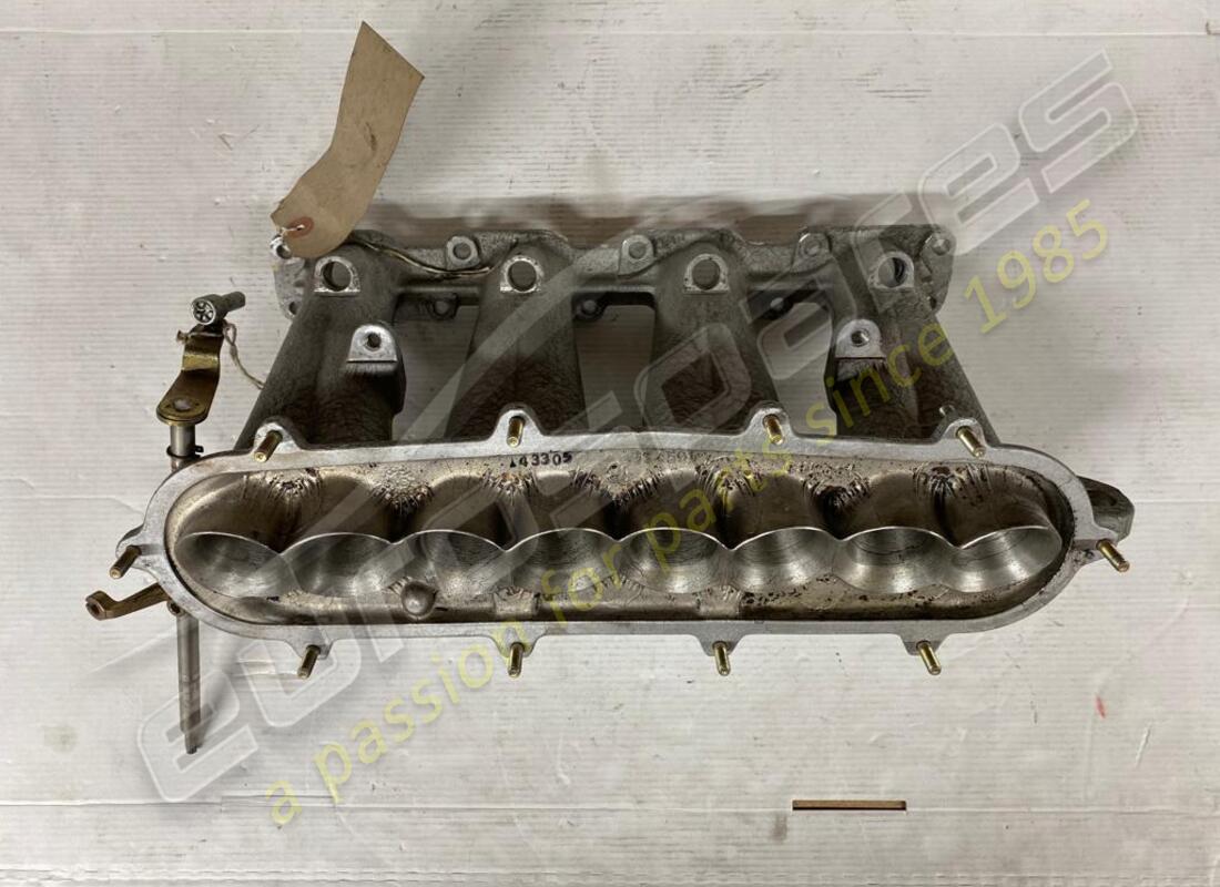 used ferrari lh intake manifold complete. part number 149504 (2)