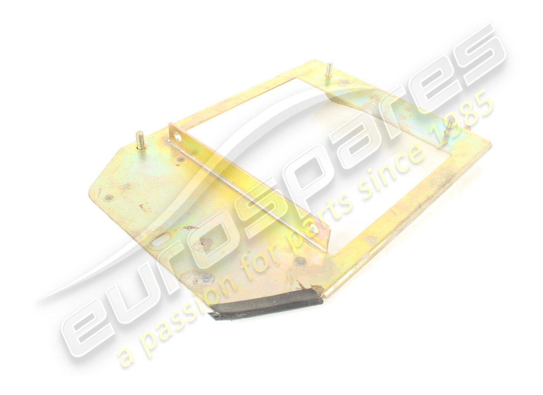 used ferrari bracket. part number 158719 (3)