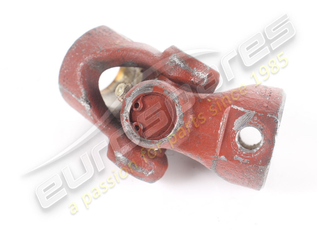 USED FERRARI STEERING COLUMN JOINT. PART NUMBER 112572 (3) used ferrari steering column joint. part number 112572 (3)