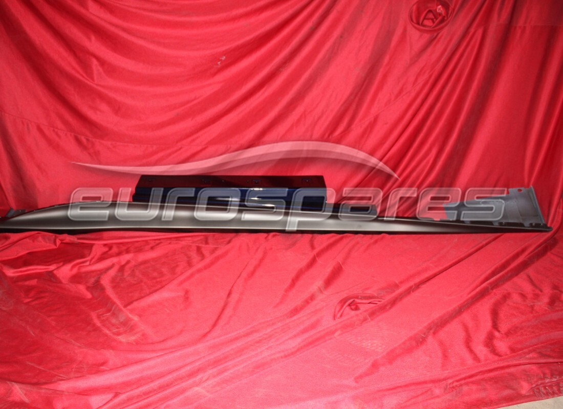 NEW (OTHER) Ferrari RH OUTER SILL COVER . PART NUMBER 84306110 (1)