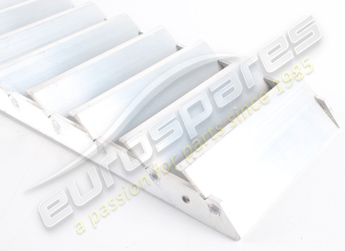 new ferrari engine lid grille. part number 60819200 (3)