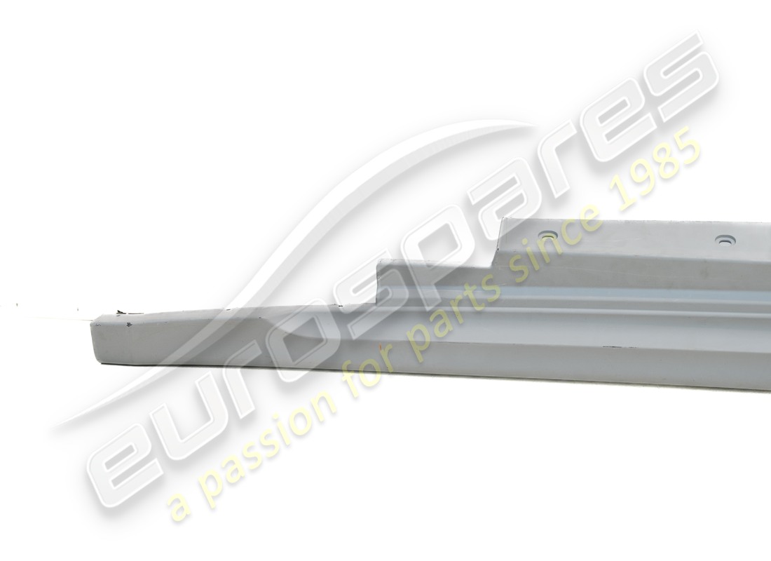 NEW MASERATI LH SIDE SKIRT. PART NUMBER 980145474 (2) new maserati lh side skirt. part number 980145474 (2)