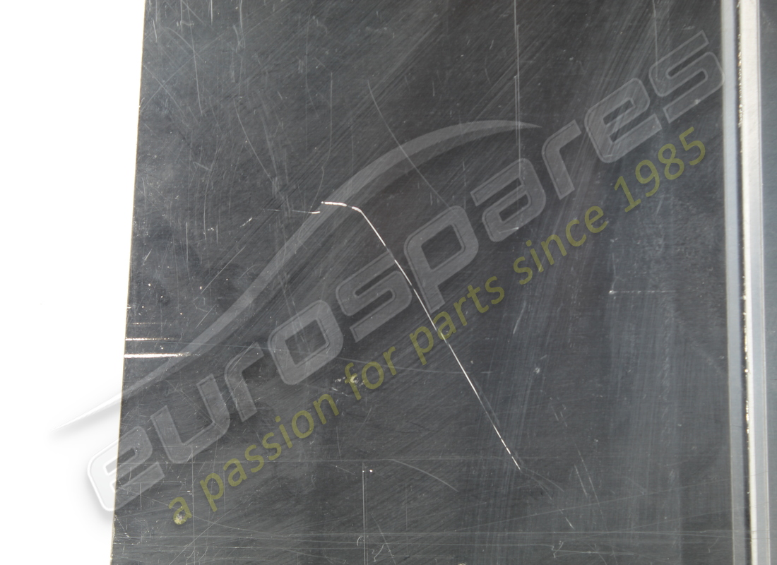 new ferrari lh shield. part number 138083 (5)