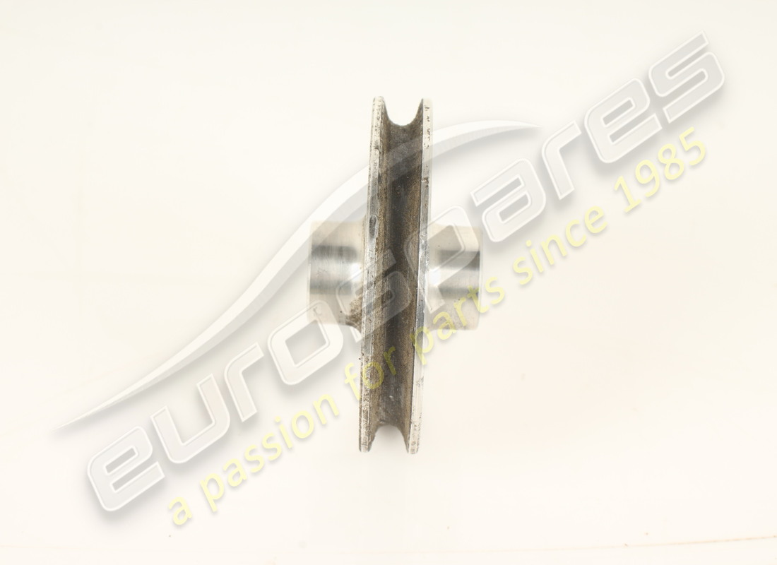 USED FERRARI CABLE PULLEY. PART NUMBER 176261 (2) used ferrari cable pulley. part number 176261 (2)