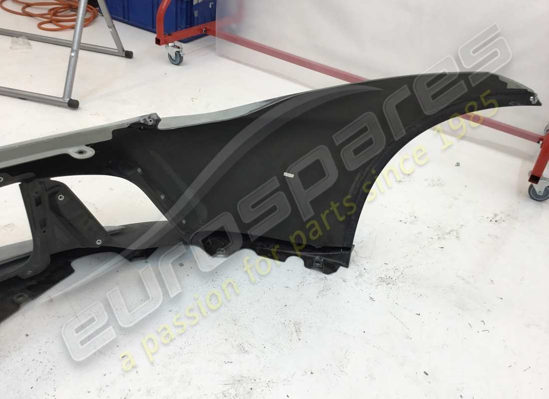 new ferrari complete front bumper. part number 85514210 (7)