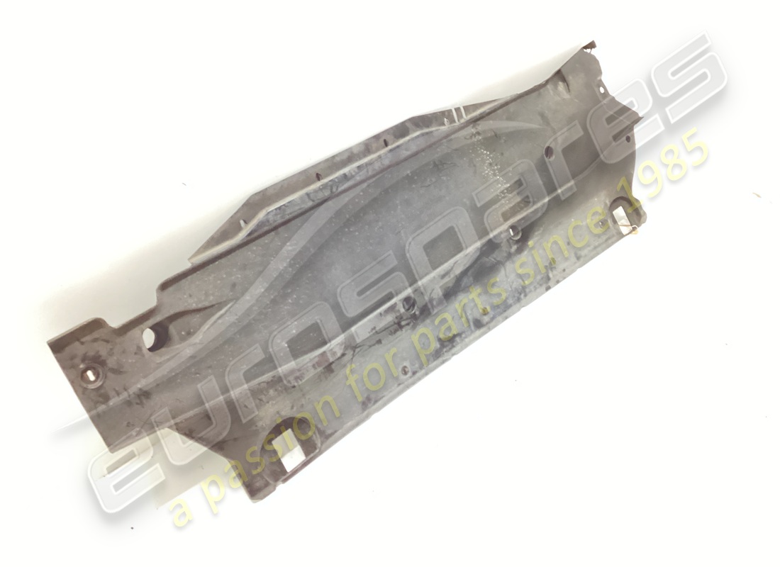 used ferrari lh central aereodynamic bot. part number 64678900 (2)