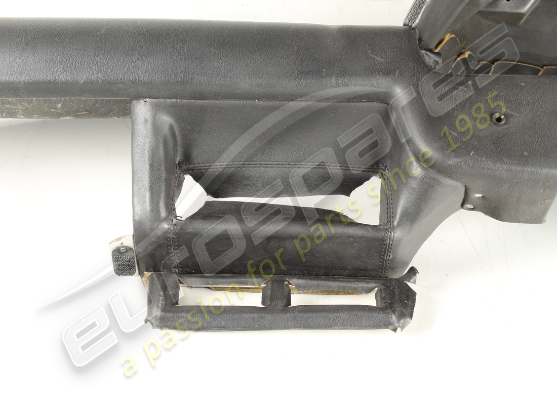 USED FERRARI DASHBOARD RHD PART NUMBER 61796600 (4) used ferrari dashboard rhd part number 61796600 (4)