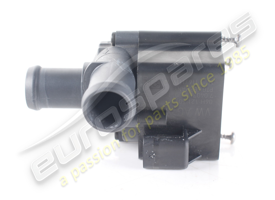 USED LAMBORGHINI AUXILIARY COOLANT WASSERUMWAELZPUMPE. PART NUMBER 06H121601N (2) used lamborghini auxiliary coolant wasserumwaelzpumpe. part number 06h121601n (2)