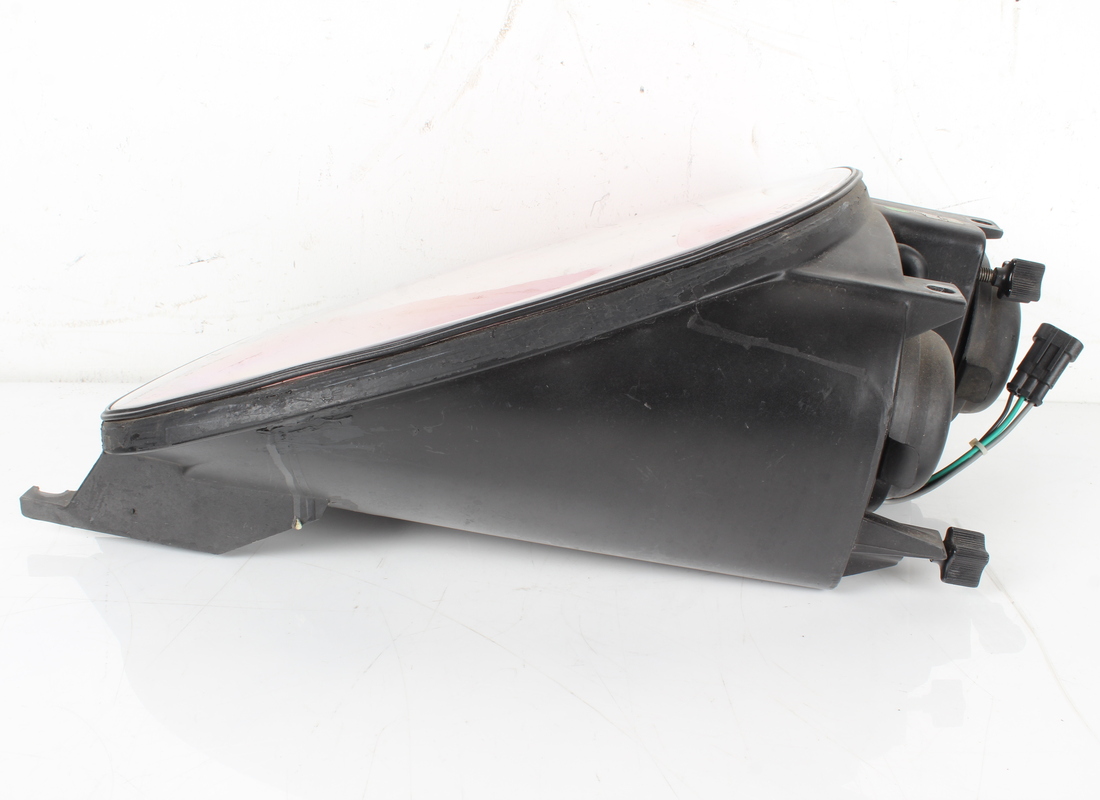 used ferrari rh headlight low/high beam. part number 650972.. (6)