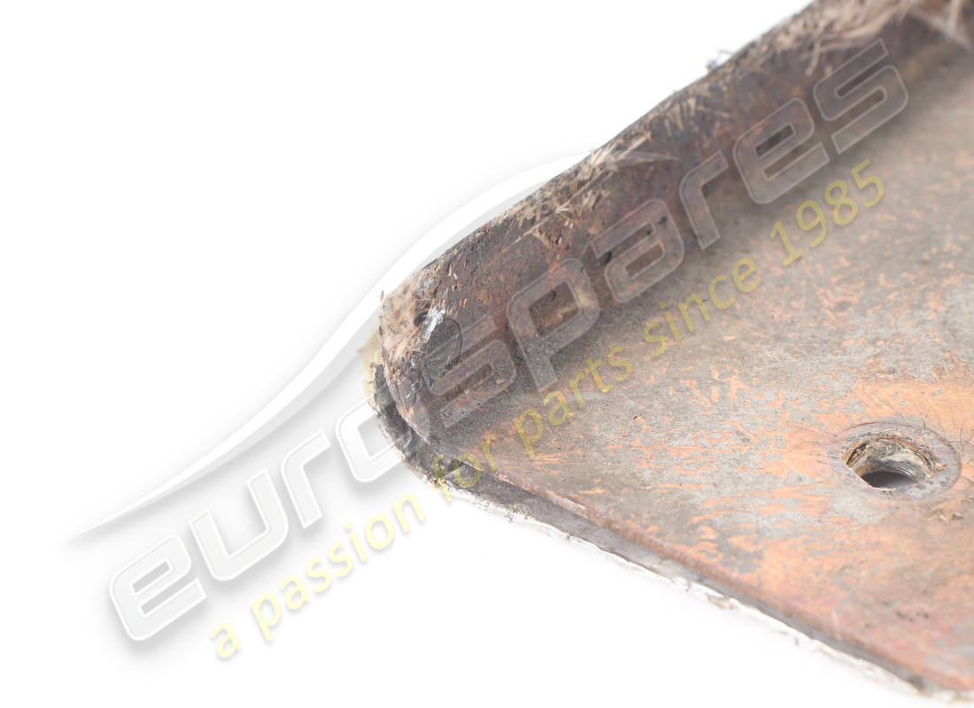 used ferrari lh shield. part number 176374 (3)