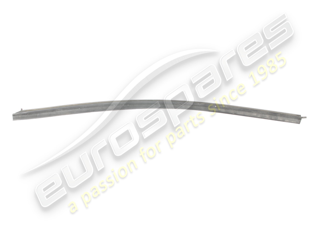used ferrari lh outer glass scraper. part number 67129500 (1)