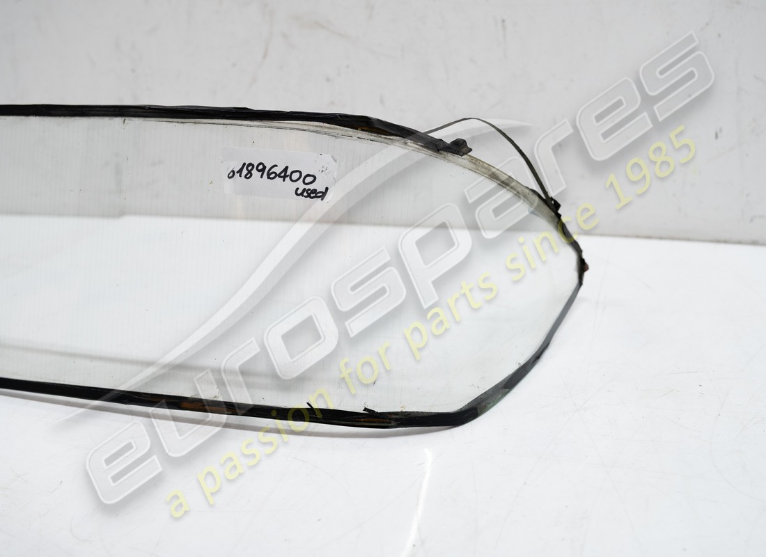 used ferrari rear window. part number 61896400 (3)