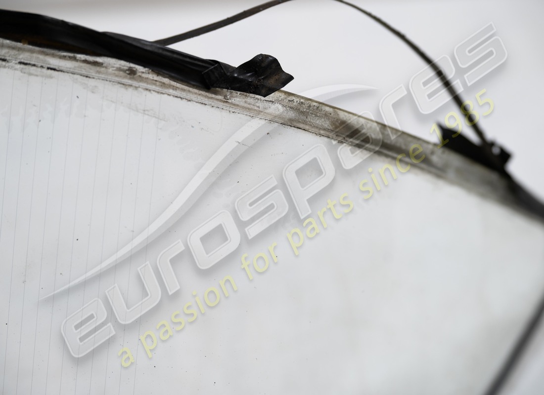 used ferrari rear window. part number 61896400 (5)