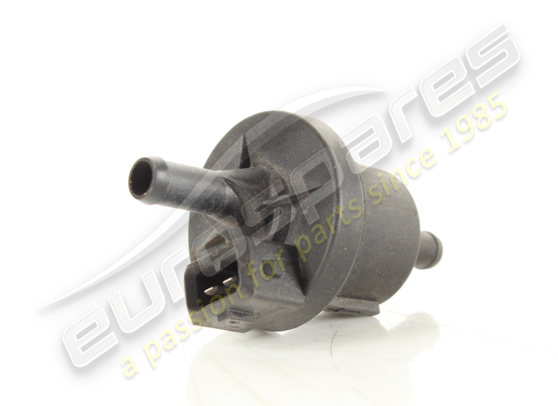 USED FERRARI ANTI-EVAPORATION VALVE. PART NUMBER 162412 (2) used ferrari anti-evaporation valve. part number 162412 (2)