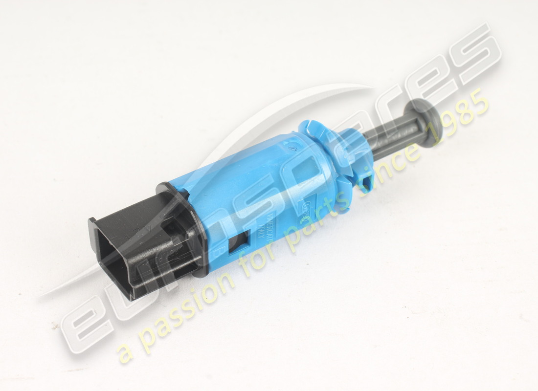 NEW FERRARI BRAKE LIGHT SWITCH. PART NUMBER 334064 (1) new ferrari brake light switch. part number 334064 (1)