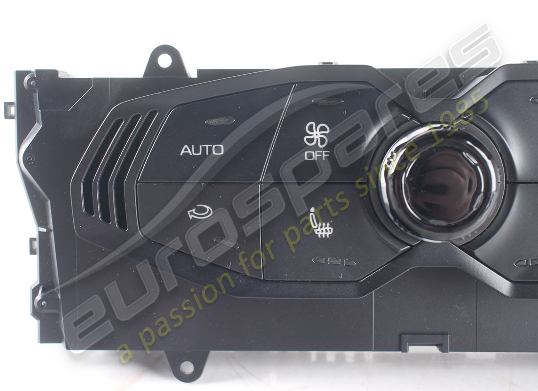 USED LAMBORGHINI A/C CONTROL. PART NUMBER 4T0820043E (2) used lamborghini a/c control. part number 4t0820043e (2)