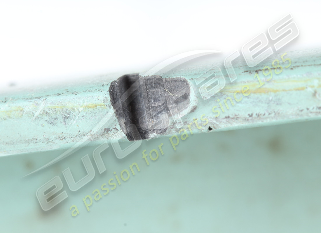 NEW LAMBORGHINI RIGHT MOVABLE AIR INTAKE ASSEMBLY. PART NUMBER 417119362 (4) new lamborghini right movable air intake assembly. part number 417119362 (4)