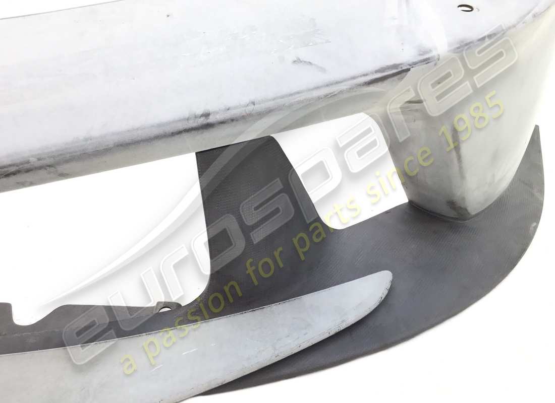 new ferrari complete front bumper. part number 85514210 (4)