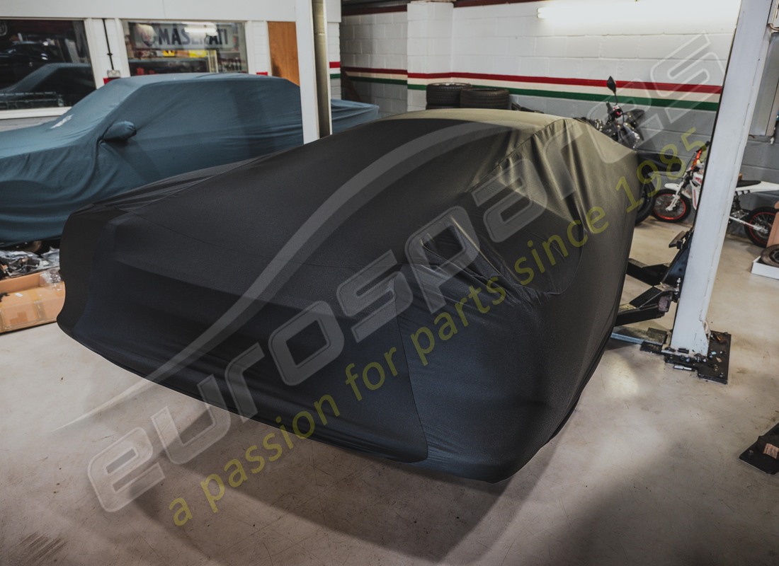 NEW LAMBORGHINI INDOOR CAR COVER (WITHOUT SPOILER). PART NUMBER 0097006639 (3) new lamborghini indoor car cover (without spoiler). part number 0097006639 (3)