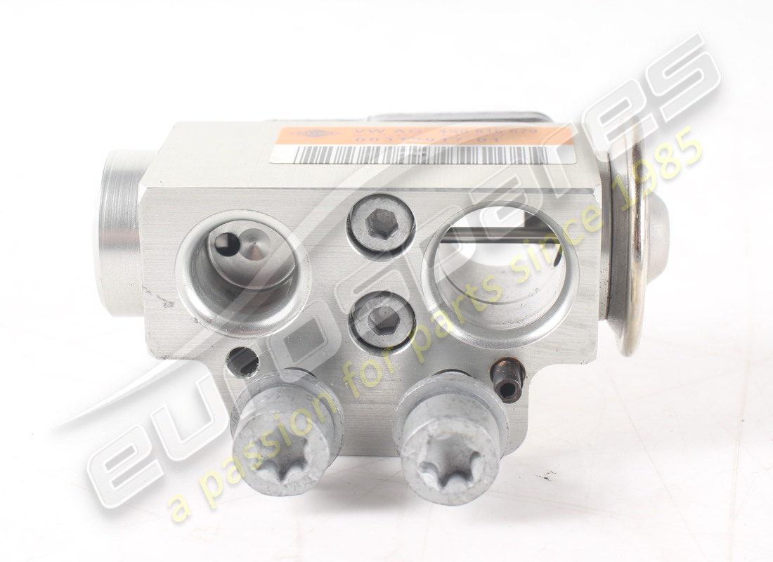 USED LAMBORGHINI AIR CONDITIONING EXPANSION VALVE. PART NUMBER 4S0816679 (5) used lamborghini air conditioning expansion valve. part number 4s0816679 (5)