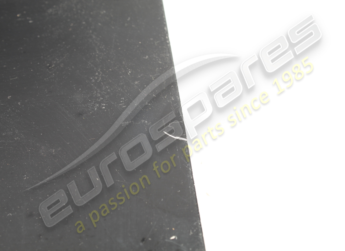 new ferrari lh shield. part number 138083 (3)