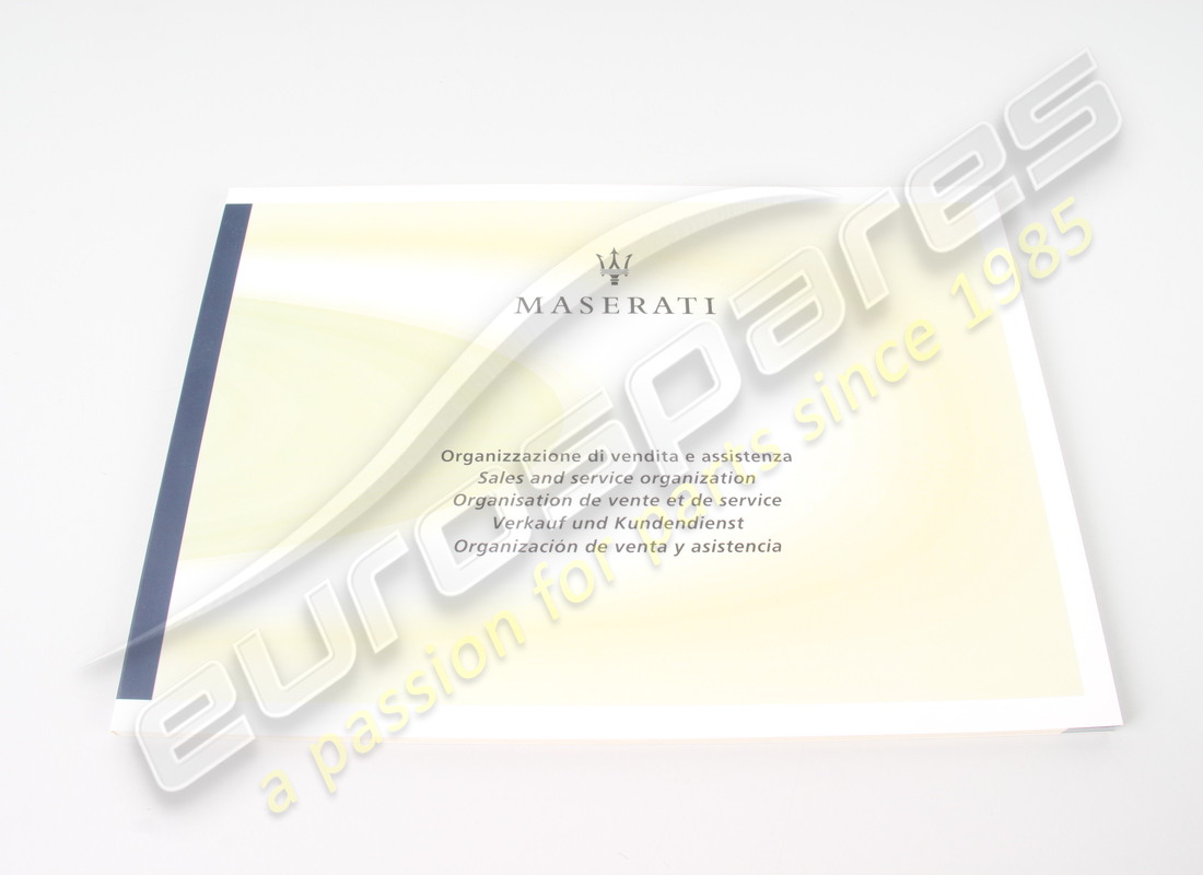 new maserati 5 languages book. part number 67521000 (1)