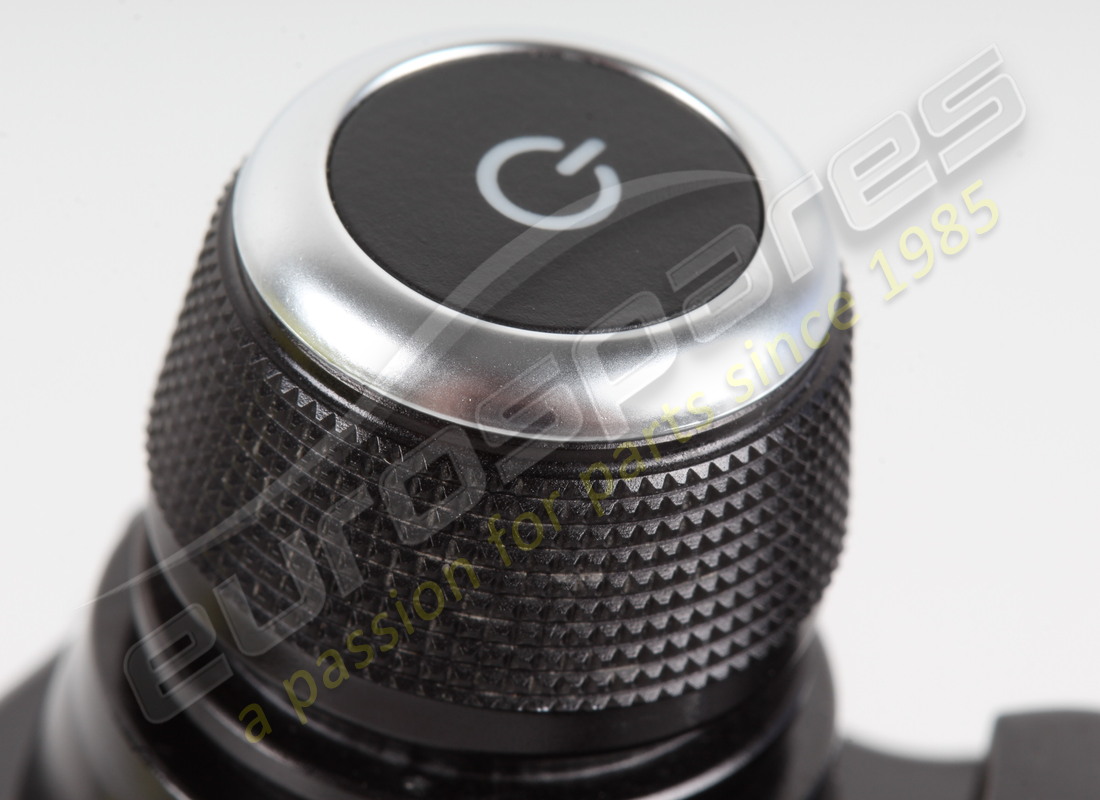 USED FERRARI NIT CONTROL. PART NUMBER 319573 (7) used ferrari nit control. part number 319573 (7)