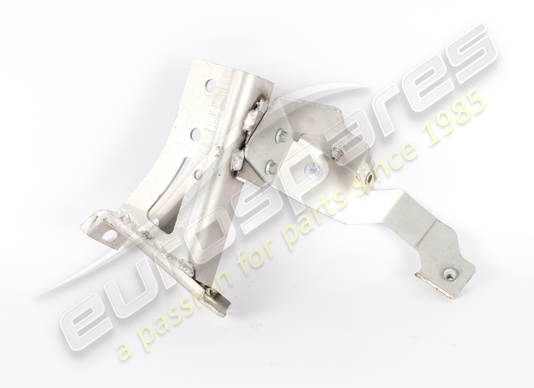 USED FERRARI BRACKET FASTENING CROSSMEMBER TO TUNNEL LHD PART NUMBER 82469600 (2) used ferrari bracket fastening crossmember to tunnel lhd part number 82469600 (2)