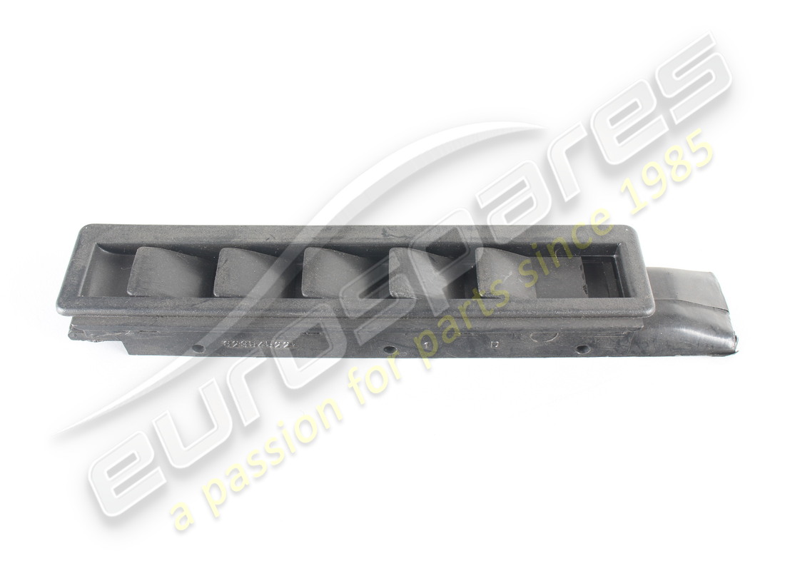 new ferrari rh air outlet. part number 61502200 (1)