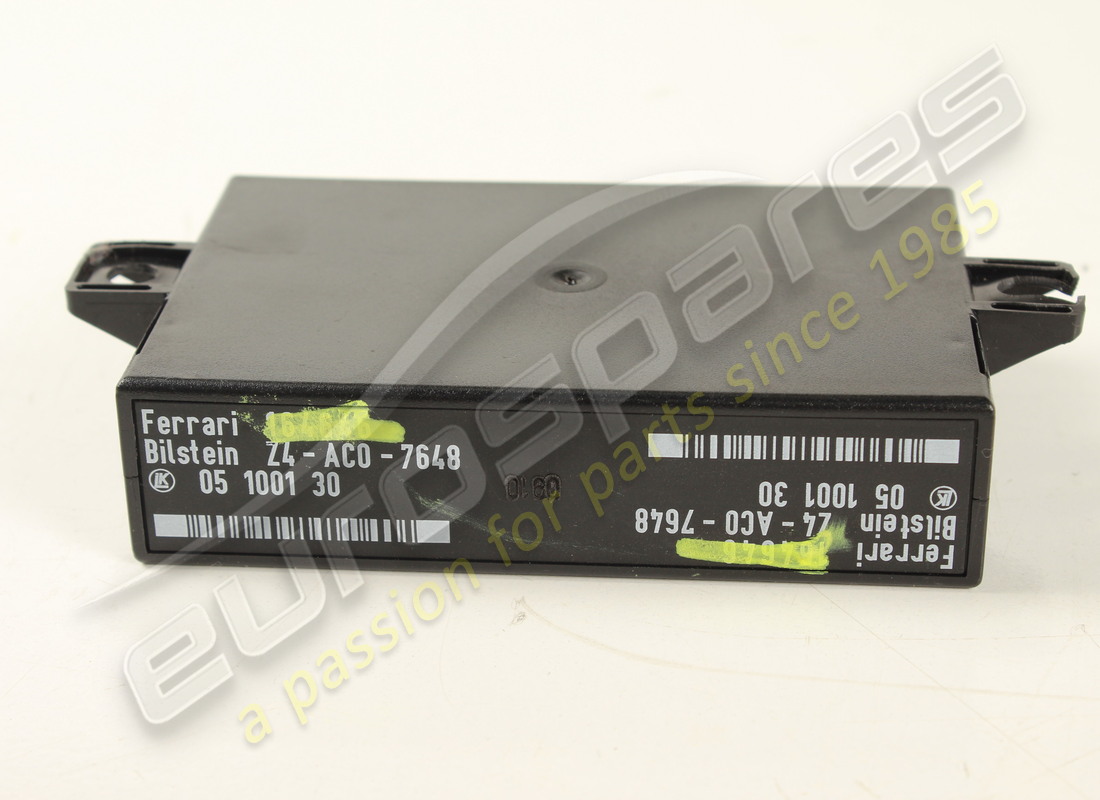 used ferrari shock absorbers ecu. part number 175747 (3)