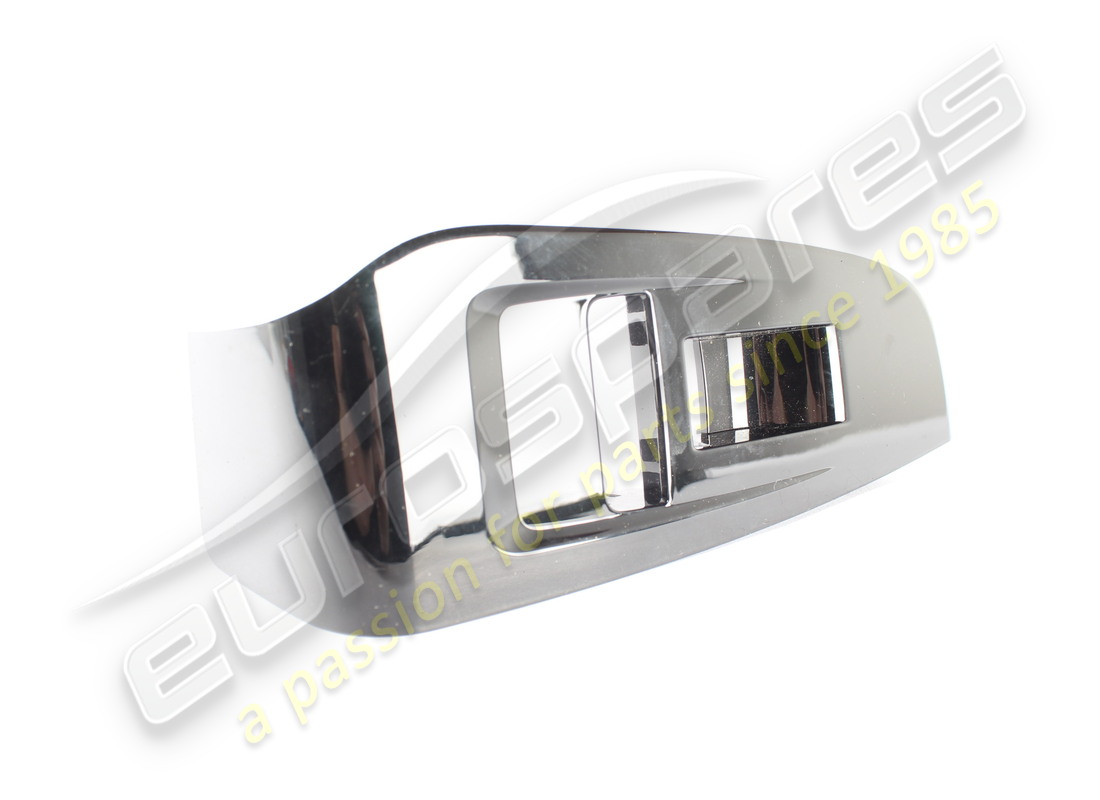 USED Maserati RH REAR DOOR POWER WINDOW TRIM . PART NUMBER 673014512 (1)