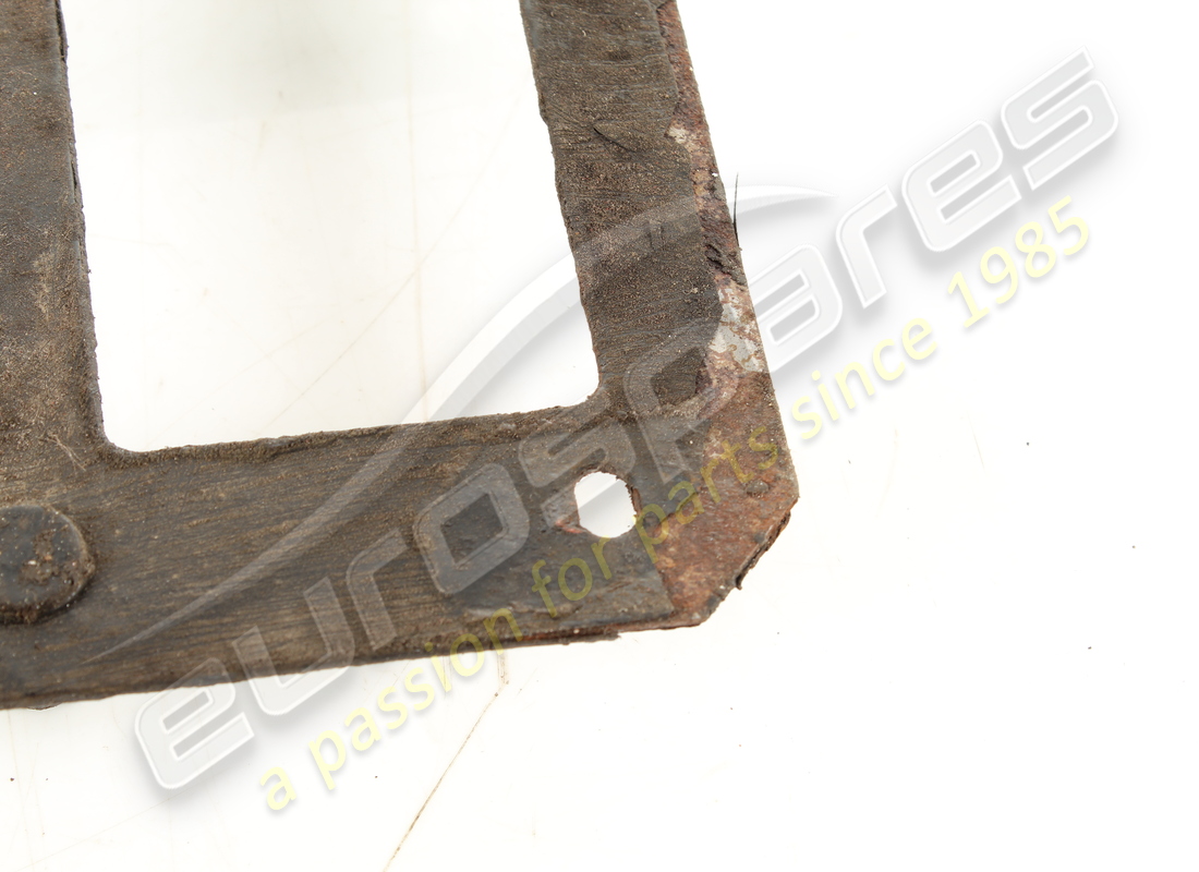 USED FERRARI PLATE. PART NUMBER 127364 (3) used ferrari plate. part number 127364 (3)