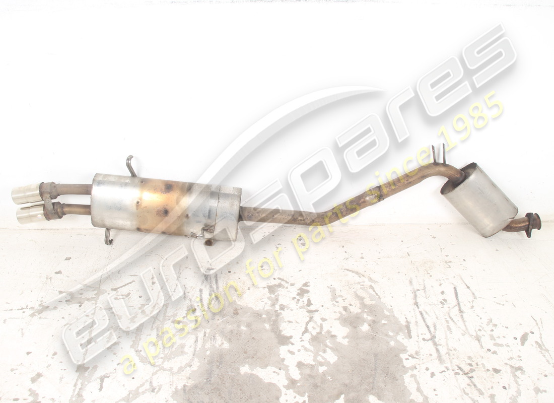 used maserati rear lh silencer. part number 379005109 (4)