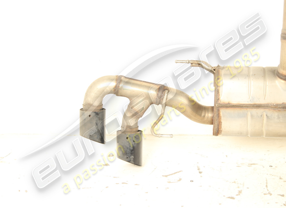 used maserati rear exhaust pipe. part number 670177008 (2)