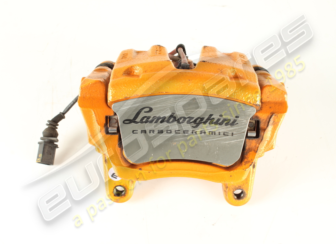 USED Lamborghini PISTON HOUSING WITH E BRAKE AND CALIPER CARRIER . PART NUMBER EAP1450198 (1) USED Lamborghini PISTON HOUSING WITH E BRAKE AND CALIPER CARRIER . PART NUMBER EAP1450198 (1)