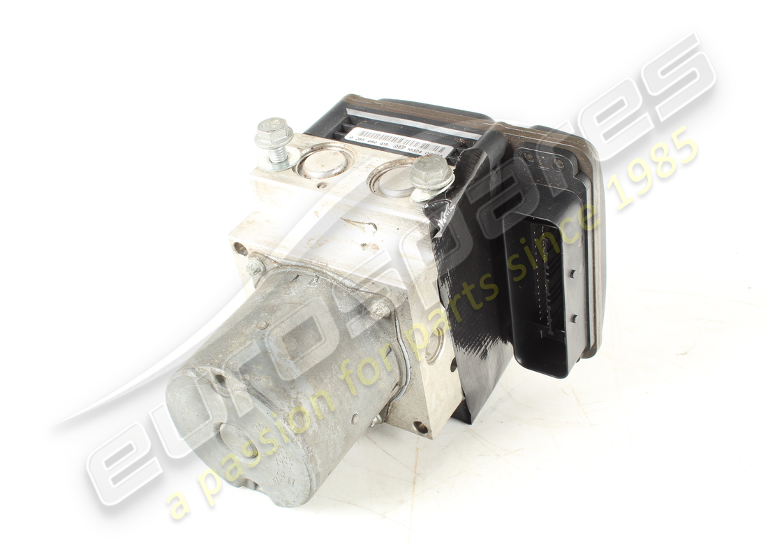 used ferrari hydraulic unit. part number 270220 (2)